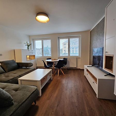 Apartman U Labe Нимбурк Экстерьер фото