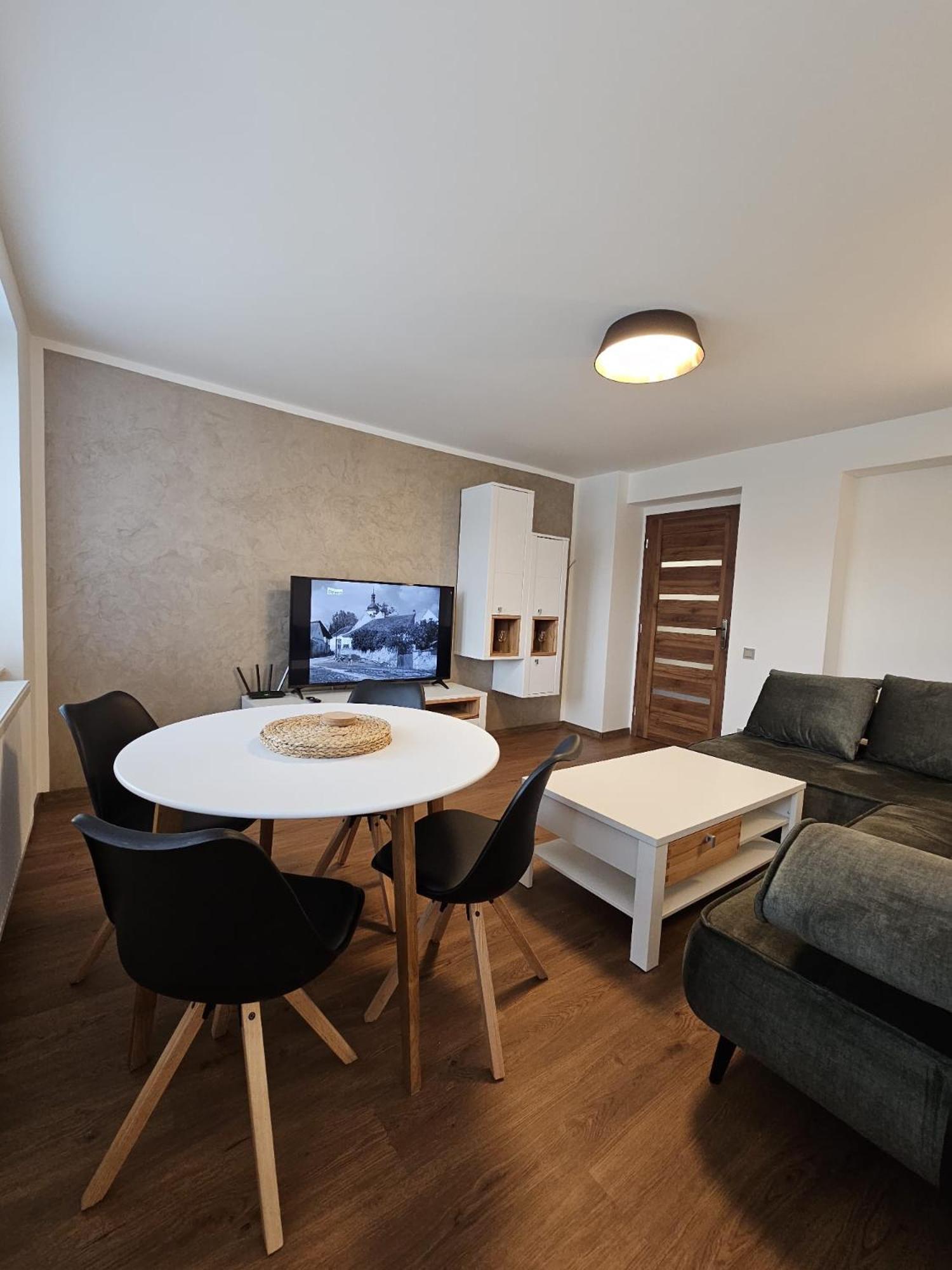Apartman U Labe Нимбурк Экстерьер фото
