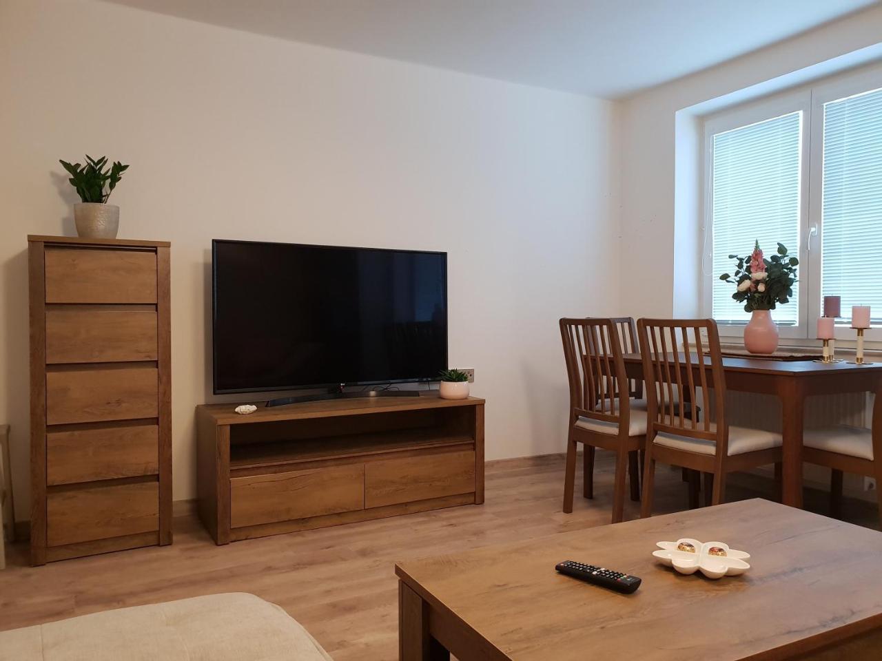 Apartman U Labe Нимбурк Экстерьер фото