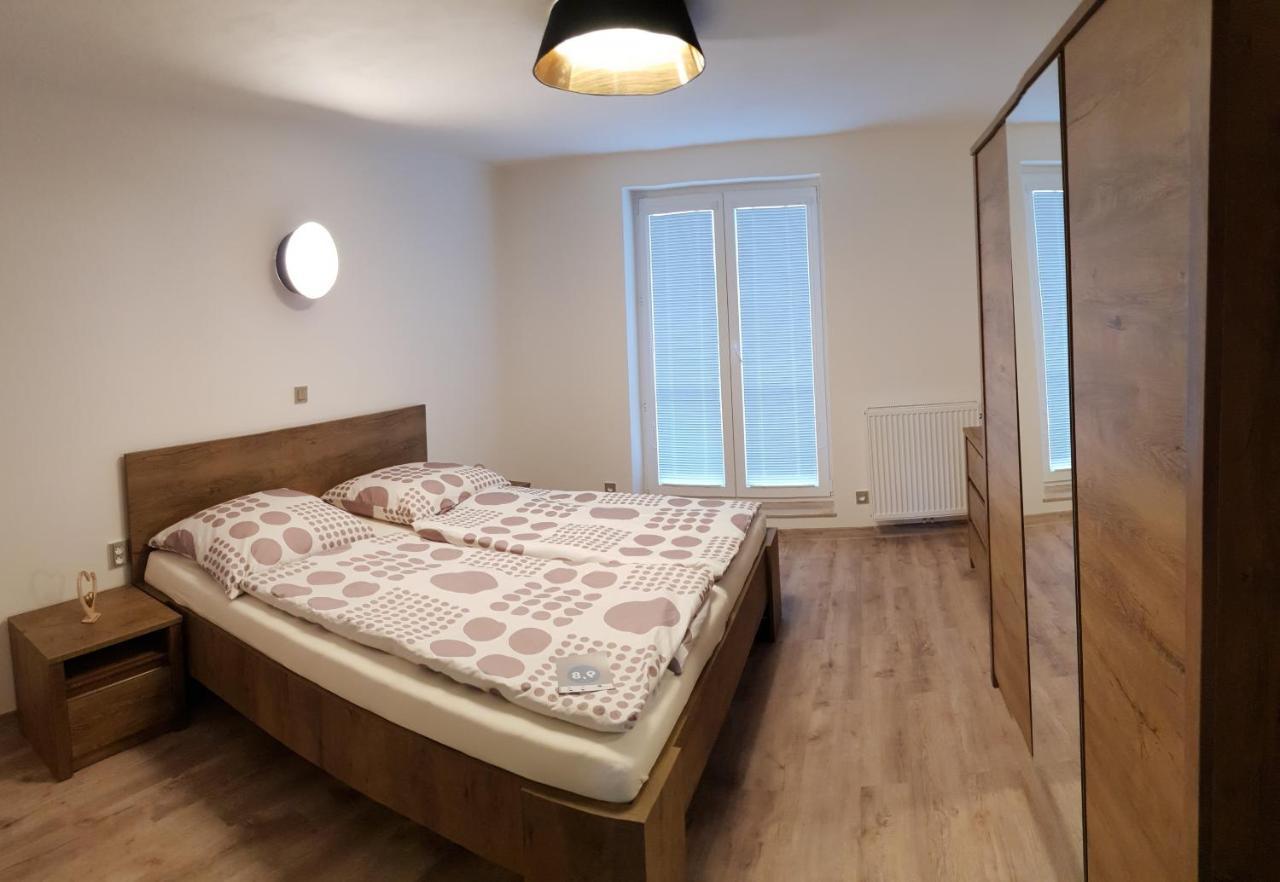 Apartman U Labe Нимбурк Экстерьер фото