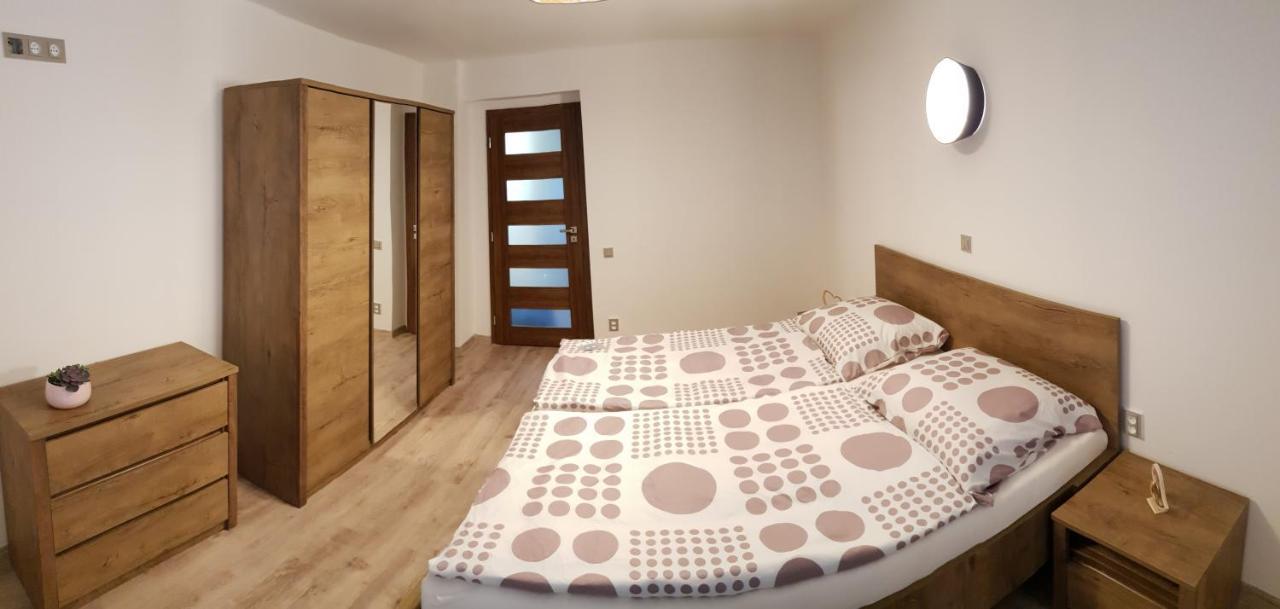 Apartman U Labe Нимбурк Экстерьер фото